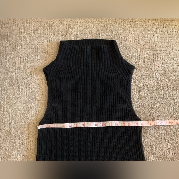 💕💜Aritzia Wilfred 100% Merino Wool Sleeveless Mockneck Black Sweater Tunic XS - Picture 7 of 8